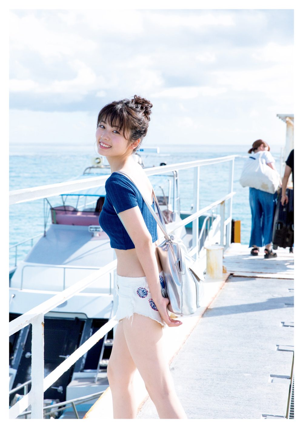 小芝風花写真集 『F』 試し読み4