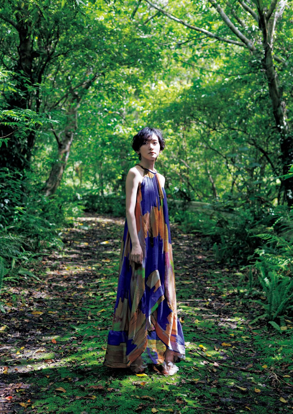 生駒里奈 写真集 『 ルリカケス 』 試し読み3