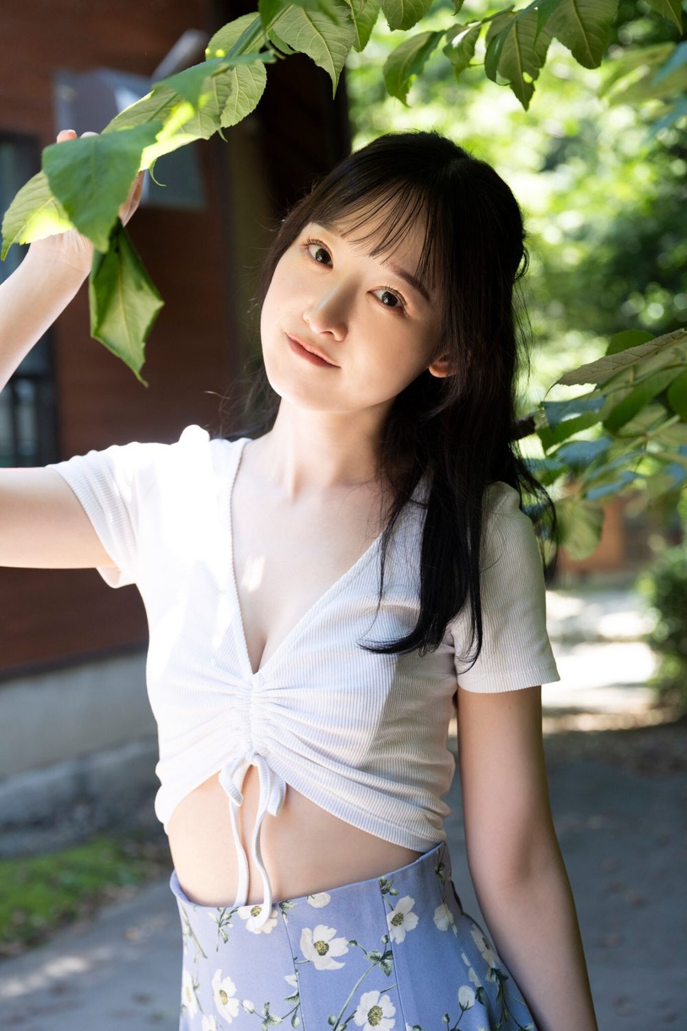 小島瑠那「色気を纏ったラベンダー」SPA！デジタル写真集 試し読み2