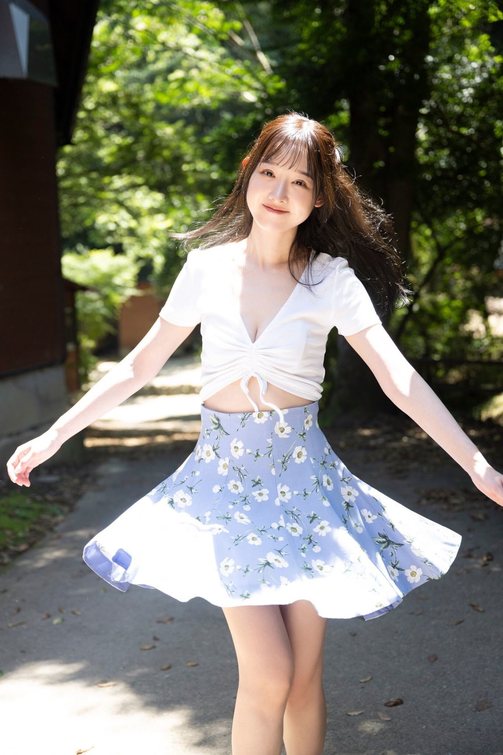 小島瑠那「色気を纏ったラベンダー」SPA！デジタル写真集 試し読み5