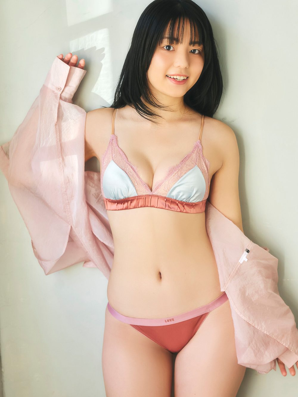 ＜動画特典付き＞松島かのん SWEET 20 BLUES 100PhotosDX［sabra net e-Book］ 試し読み8