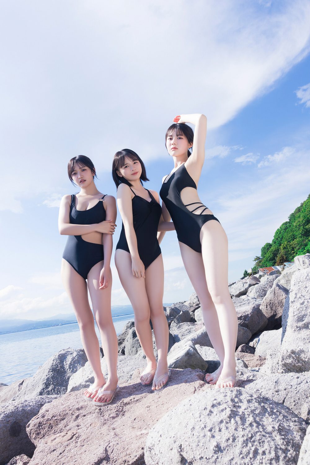 【DMM限定カット付き】冨永実里 太田しずく まるやそら 【増量版 全50P】ヤンマガアザーっす！＜YM2026年32号未公開カット＞ ヤンマガデジタル写真集 試し読み3