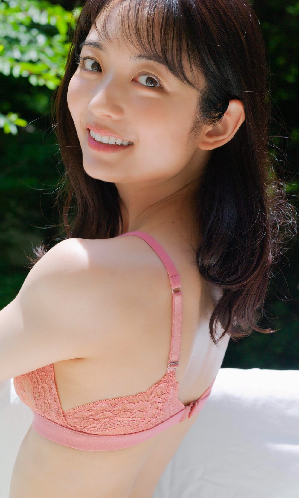 【デジタル限定】森田涼花写真集「サマーリフレイン」 試し読み3