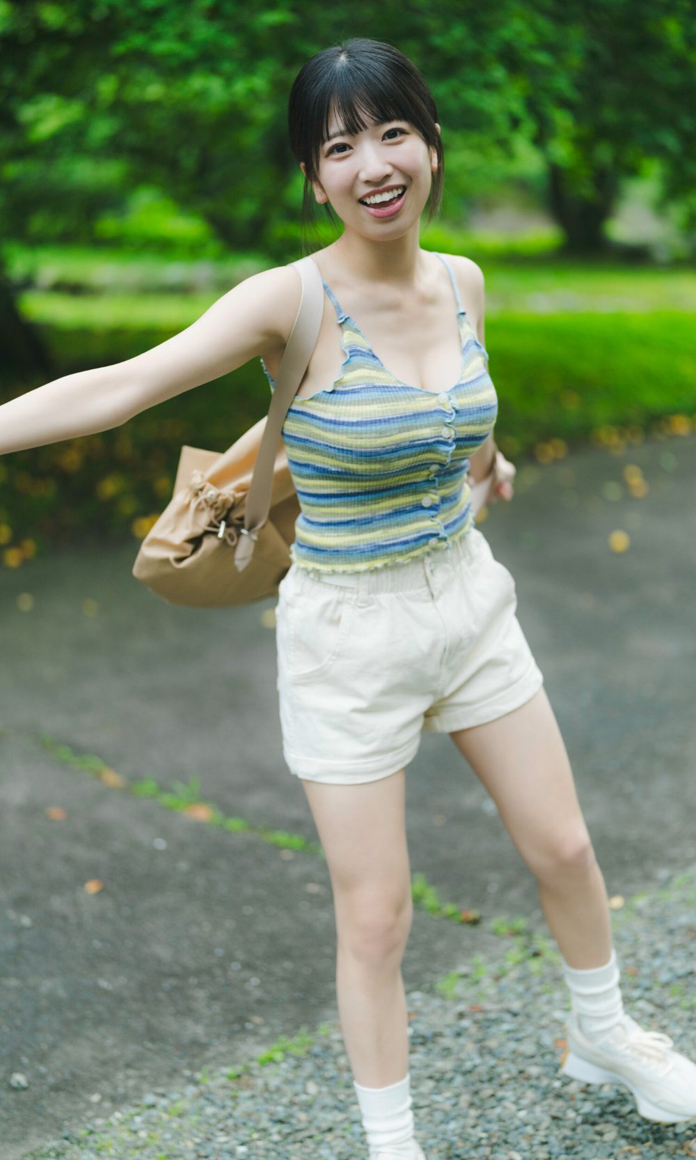 【デジタル限定】小柴あいり写真集「Natural Girl」 試し読み2