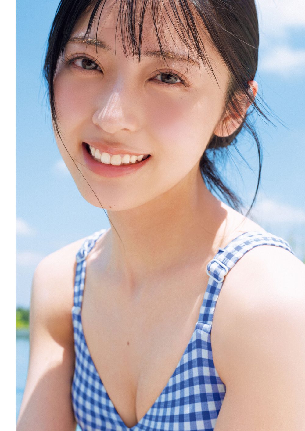 AKB48 佐藤綺星 1st写真集「天使の反射角度」 試し読み8